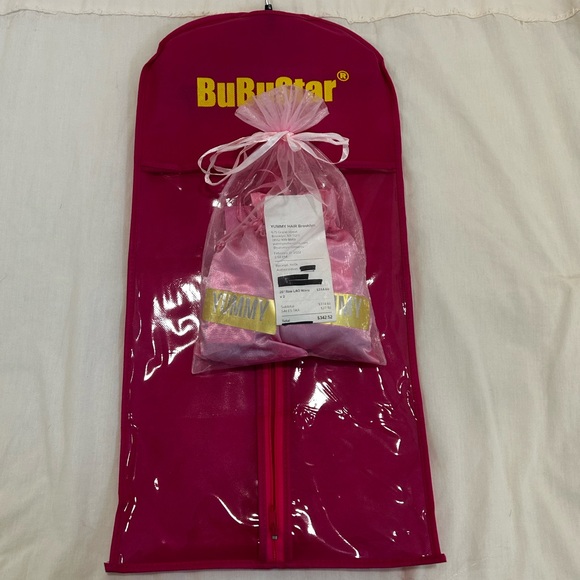 Raw LAO Wavy YUMMY BRAND ** 
WEFT EXTENSIONS
Pricing for (2) 26” bundles - Picture 9 of 9